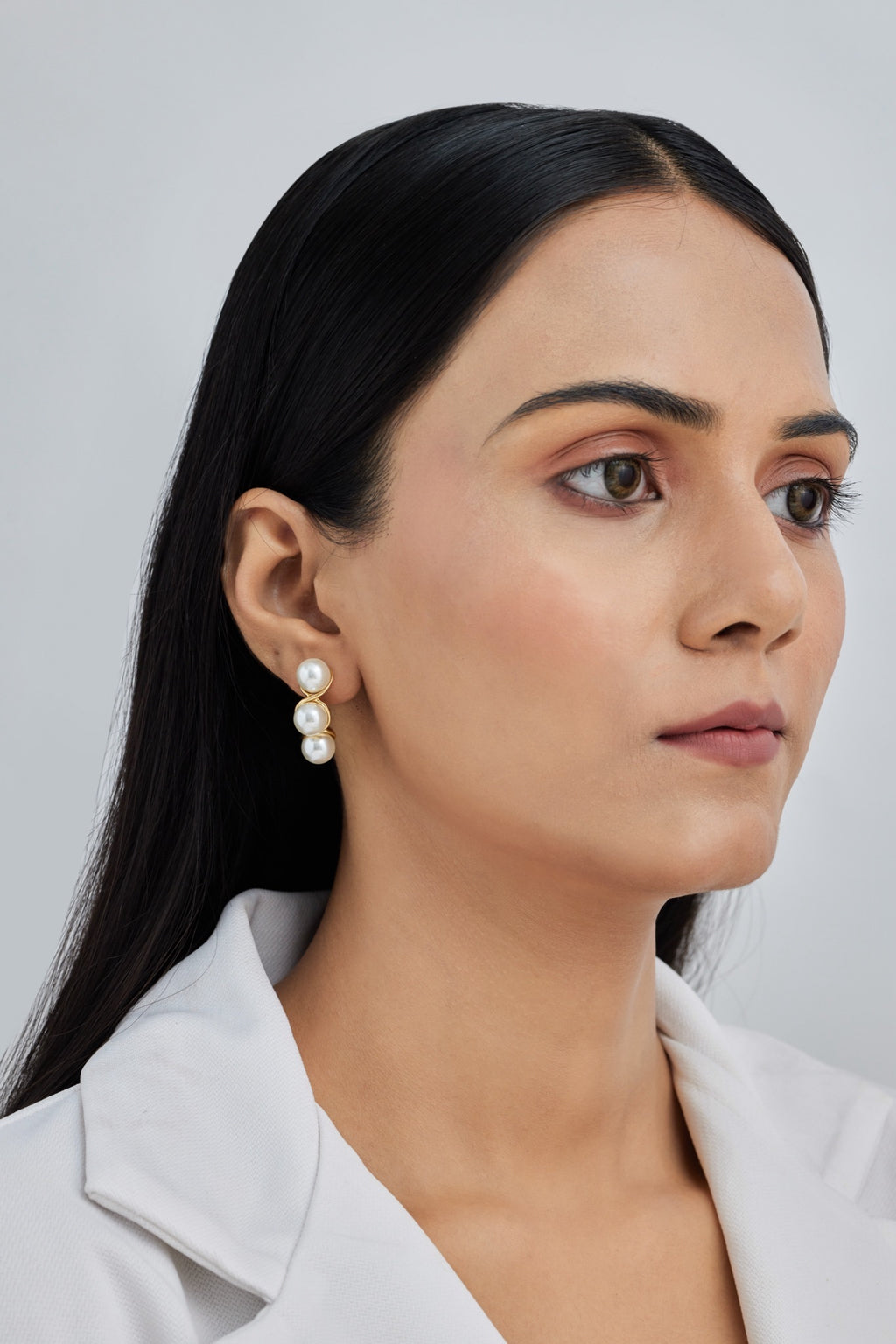 Pearl Curved Earrings