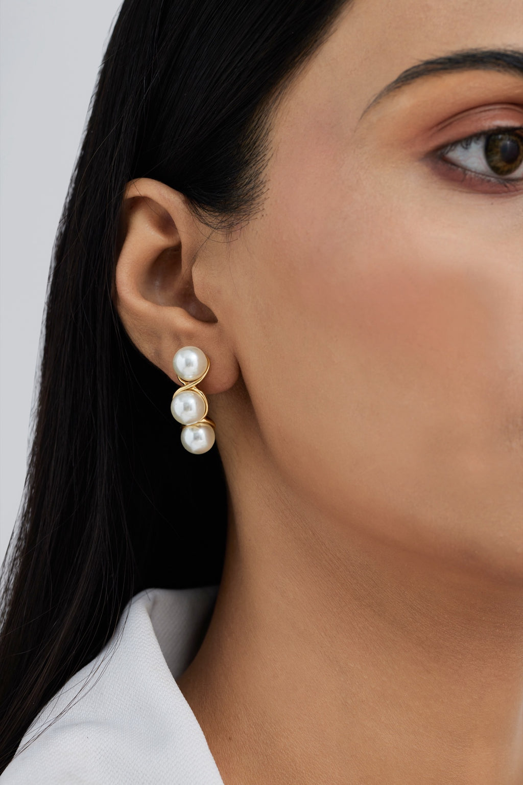 Pearl Curved Earrings